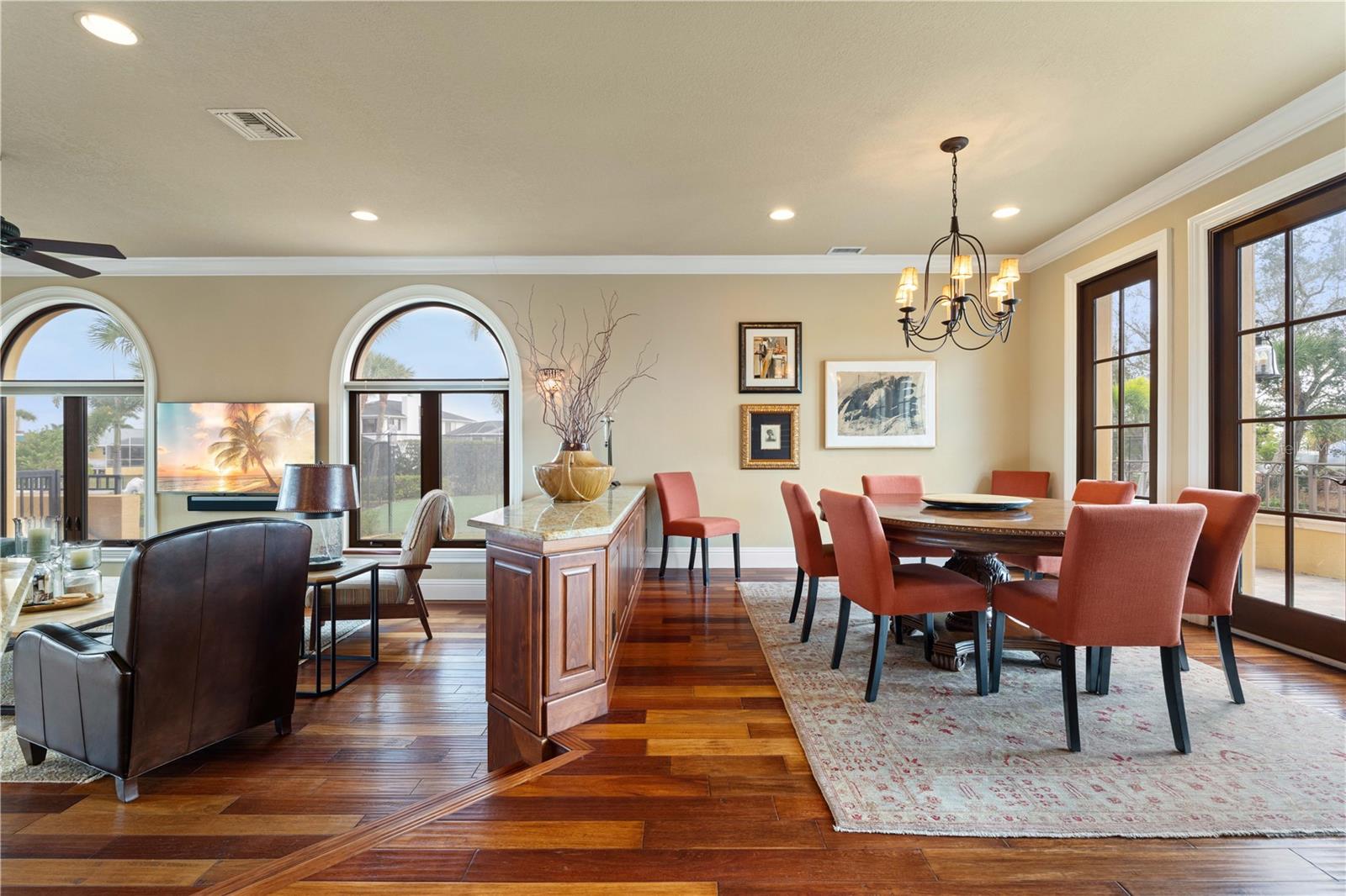 Image 10 of 90 For 4469 Harbor Boulevard