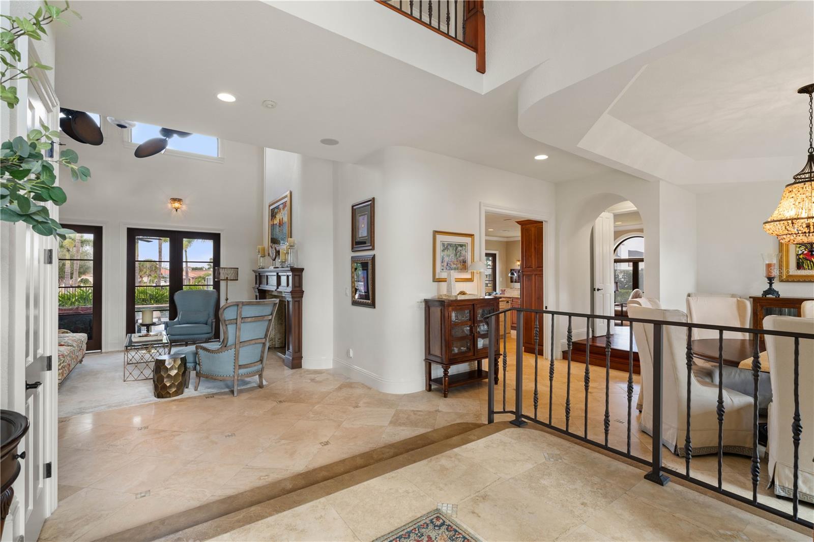 Image 20 of 90 For 4469 Harbor Boulevard