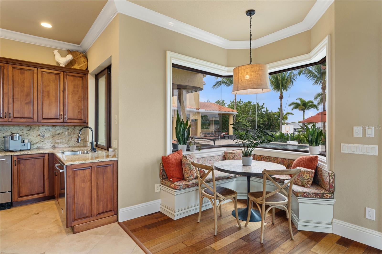 Image 32 of 90 For 4469 Harbor Boulevard