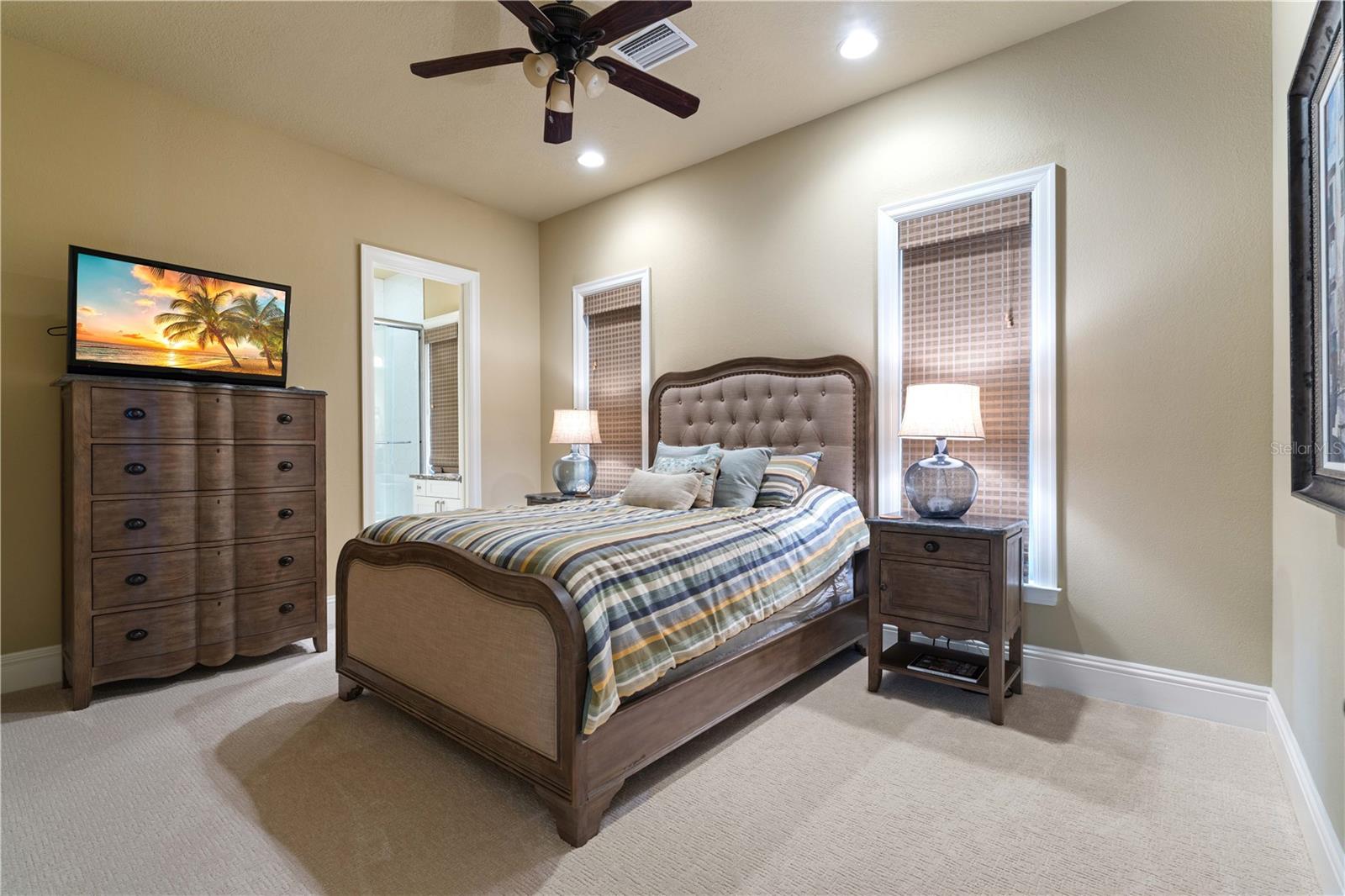 Image 39 of 90 For 4469 Harbor Boulevard