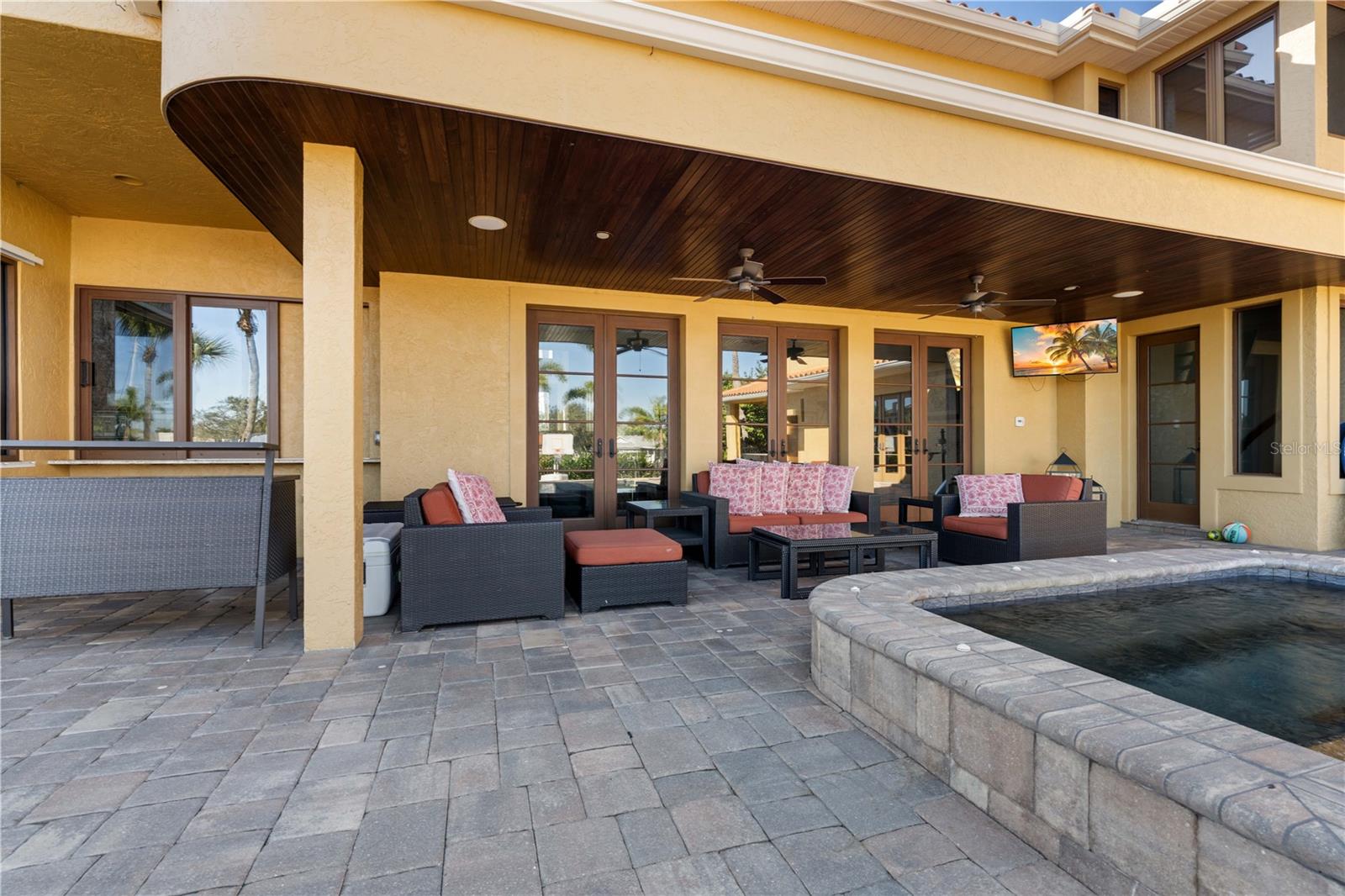 Image 80 of 90 For 4469 Harbor Boulevard