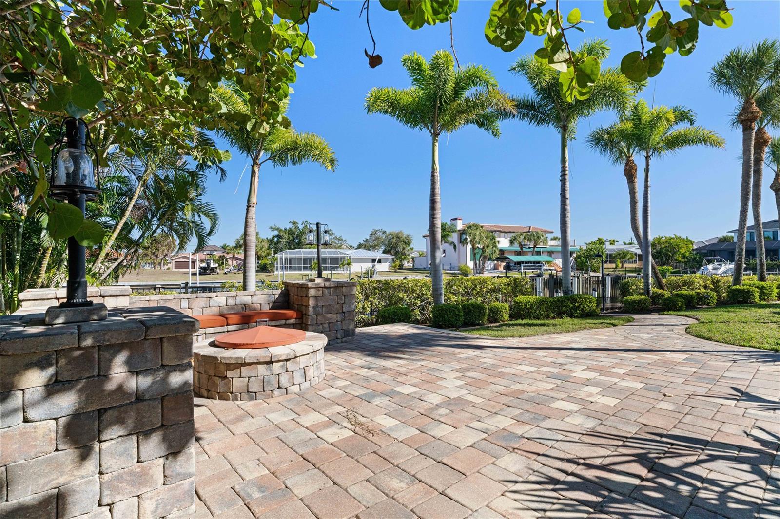 Image 84 of 90 For 4469 Harbor Boulevard