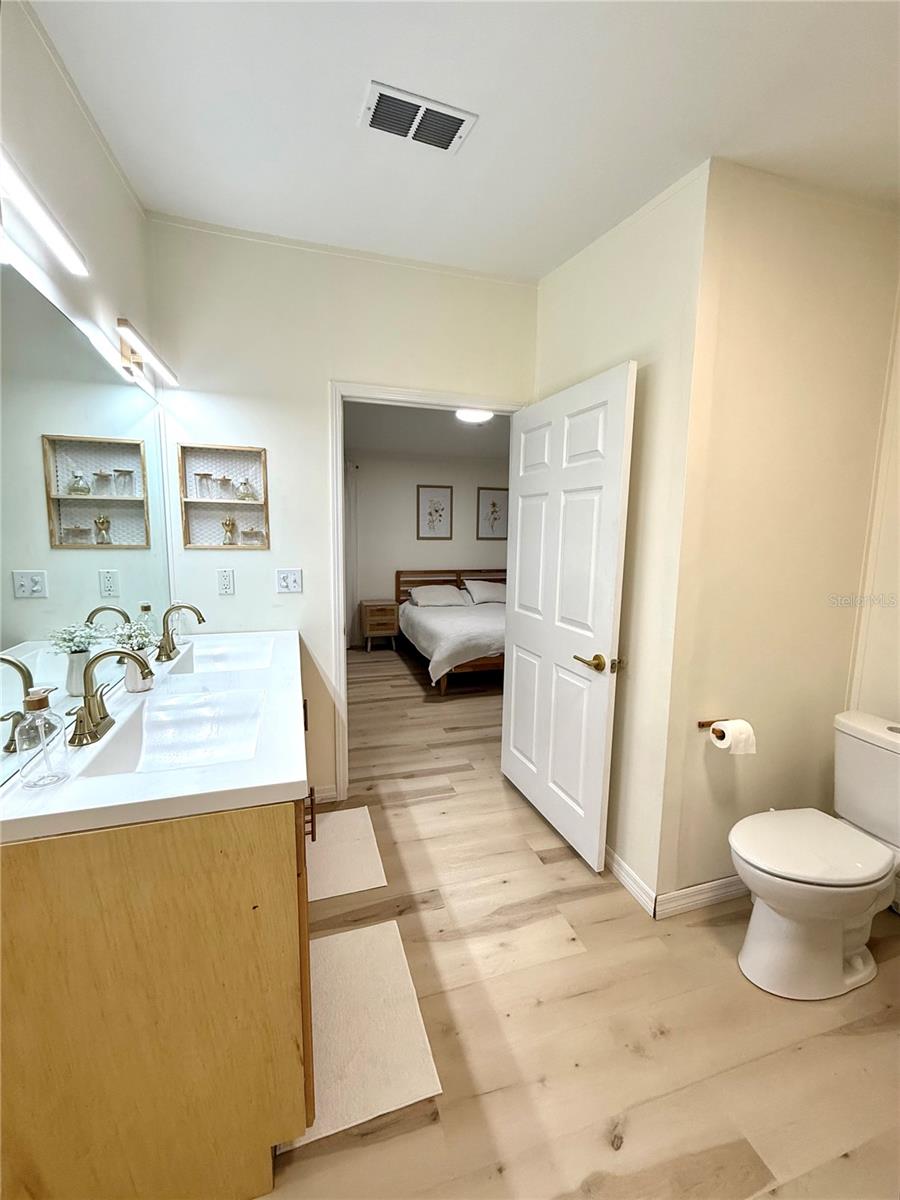 Image 16 of 58 For 5516 Maze Drive