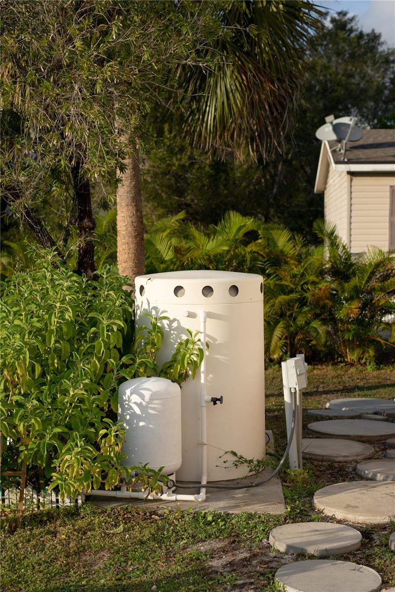 Image 34 of 58 For 5516 Maze Drive