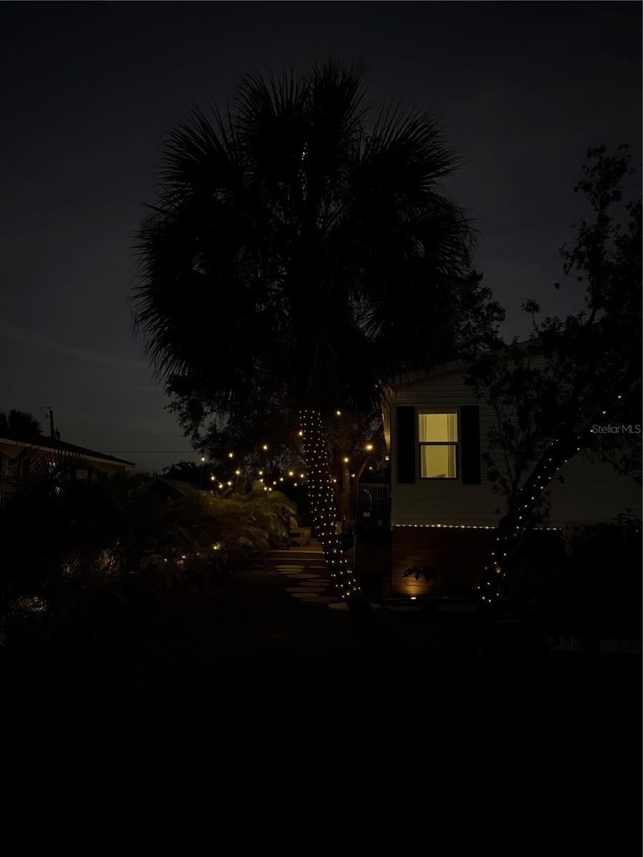 Image 36 of 58 For 5516 Maze Drive