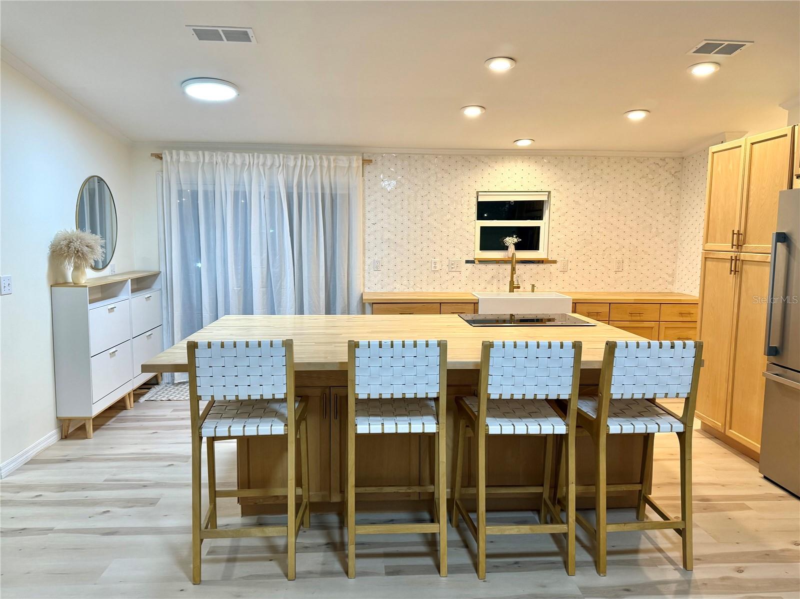 Image 4 of 58 For 5516 Maze Drive