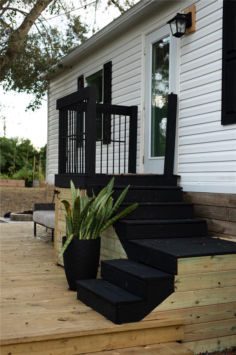 Image 40 of 58 For 5516 Maze Drive