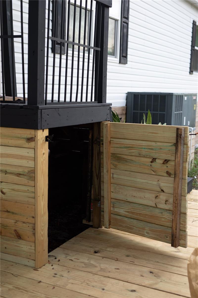 Image 42 of 58 For 5516 Maze Drive