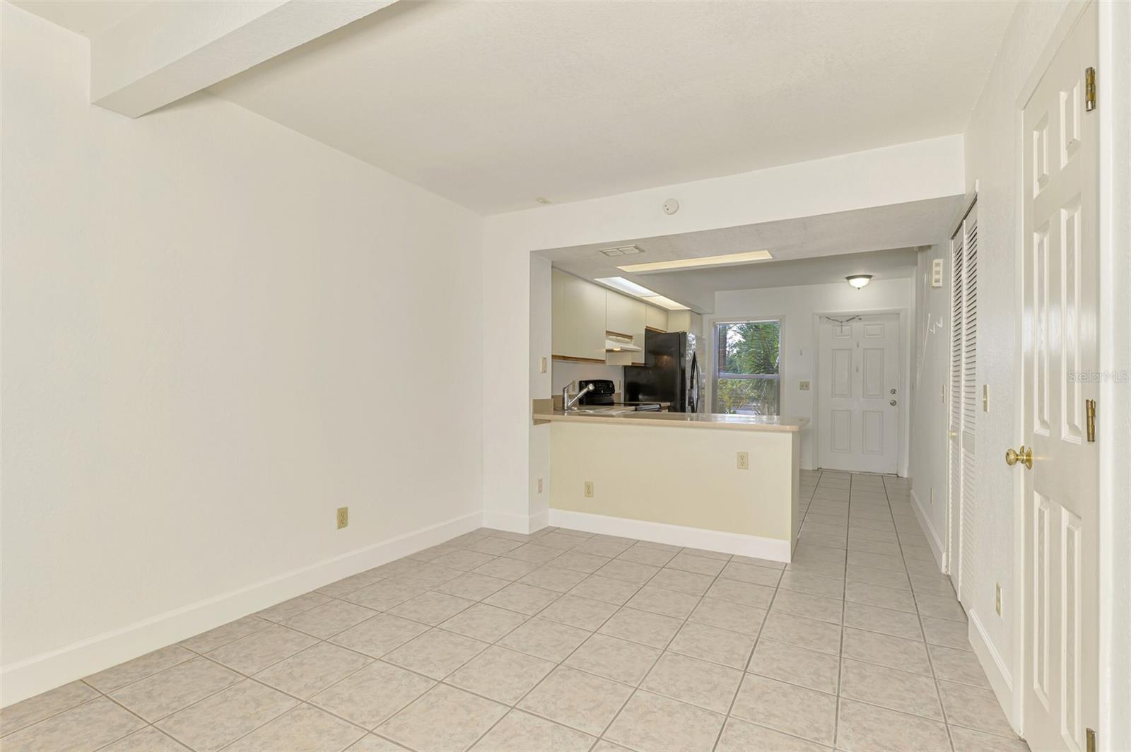 Image 18 of 64 For 26310 Rampart Boulevard 505-e