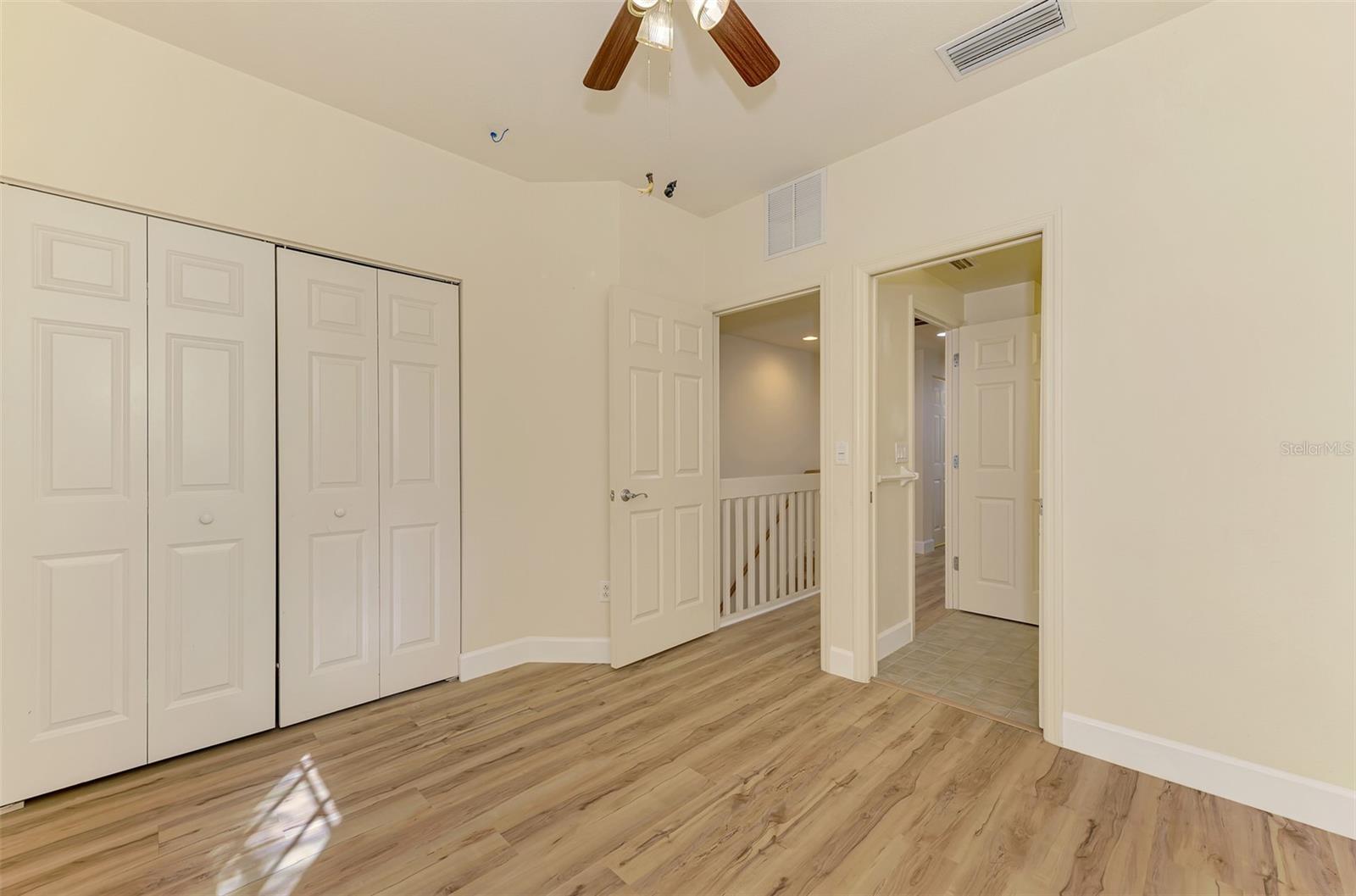 Image 29 of 52 For 1246 Rio De Janeiro Avenue 510