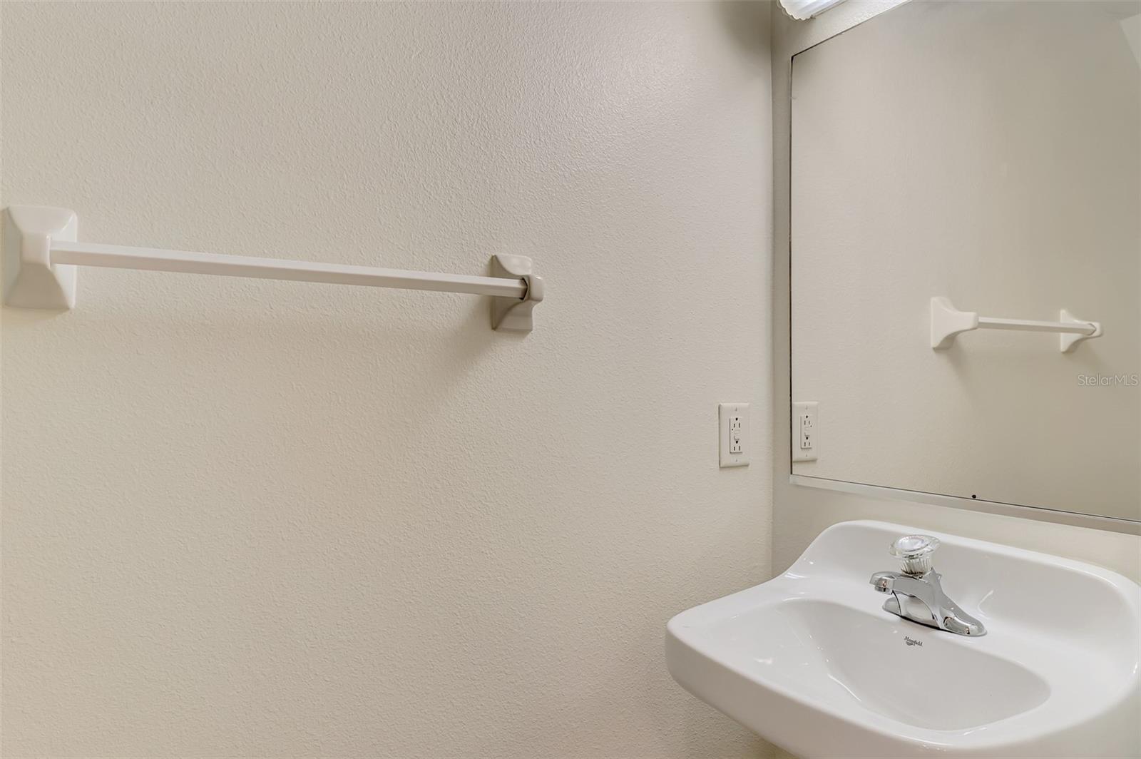 Image 33 of 52 For 1246 Rio De Janeiro Avenue 510