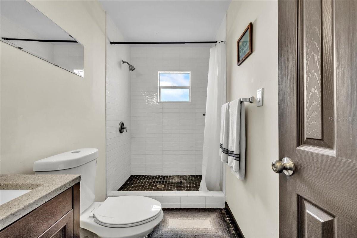 Image 19 of 39 For 1437 Coral Ridge Drive