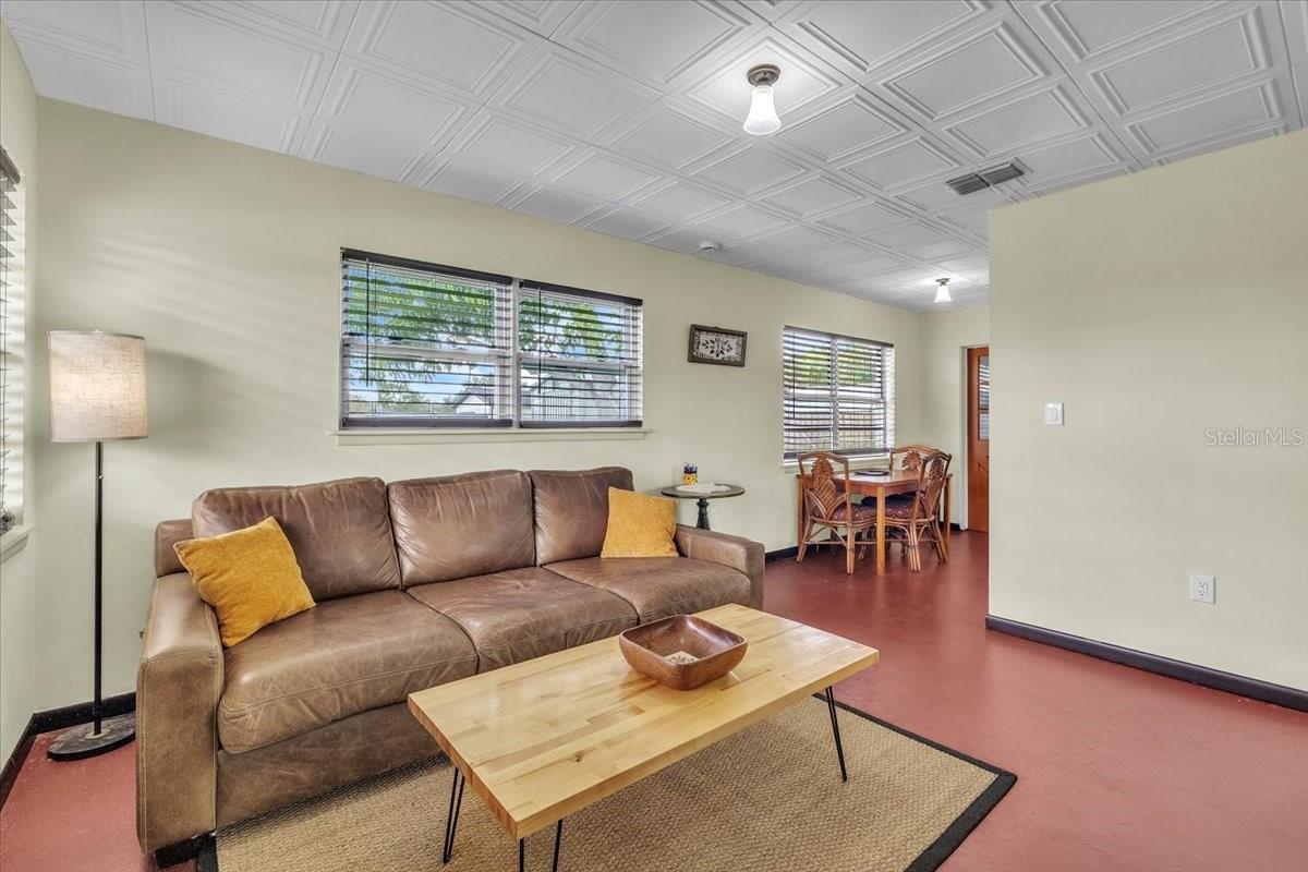 Image 5 of 39 For 1437 Coral Ridge Drive