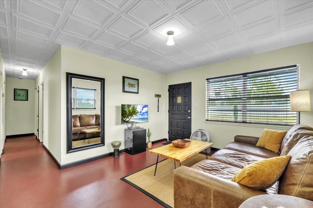 Image 7 of 39 For 1437 Coral Ridge Drive