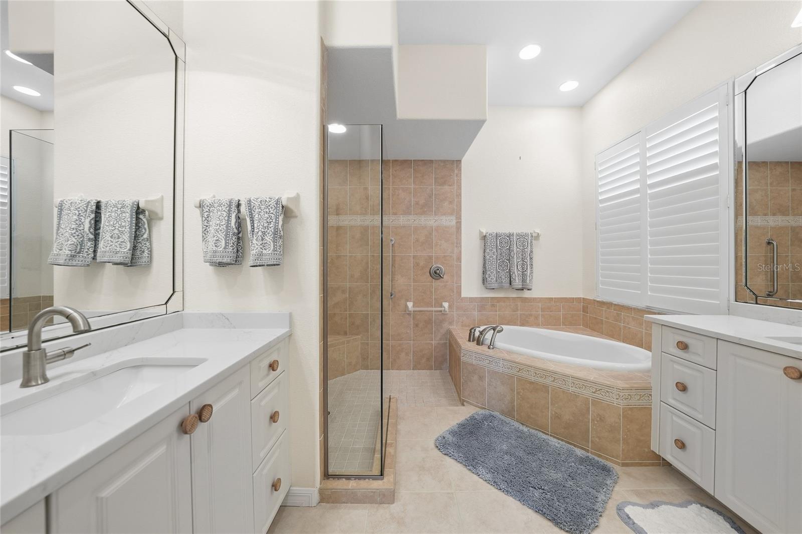 Image 39 of 67 For 43 Tropicana Drive