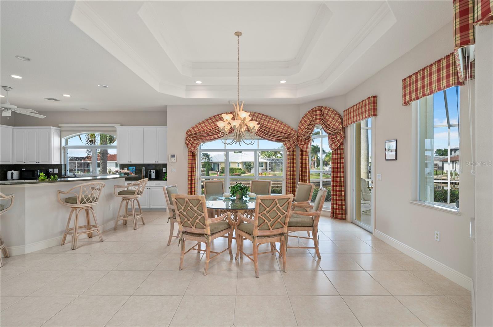 Image 13 of 74 For 1030 Conecta Drive