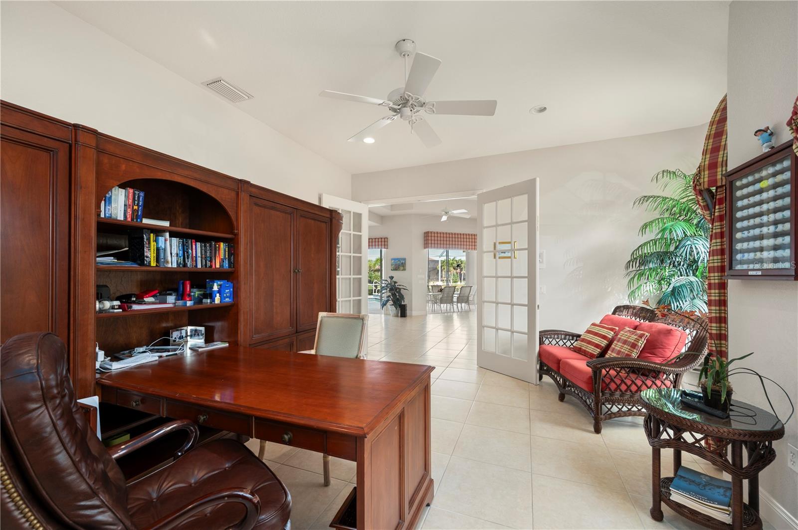 Image 22 of 74 For 1030 Conecta Drive