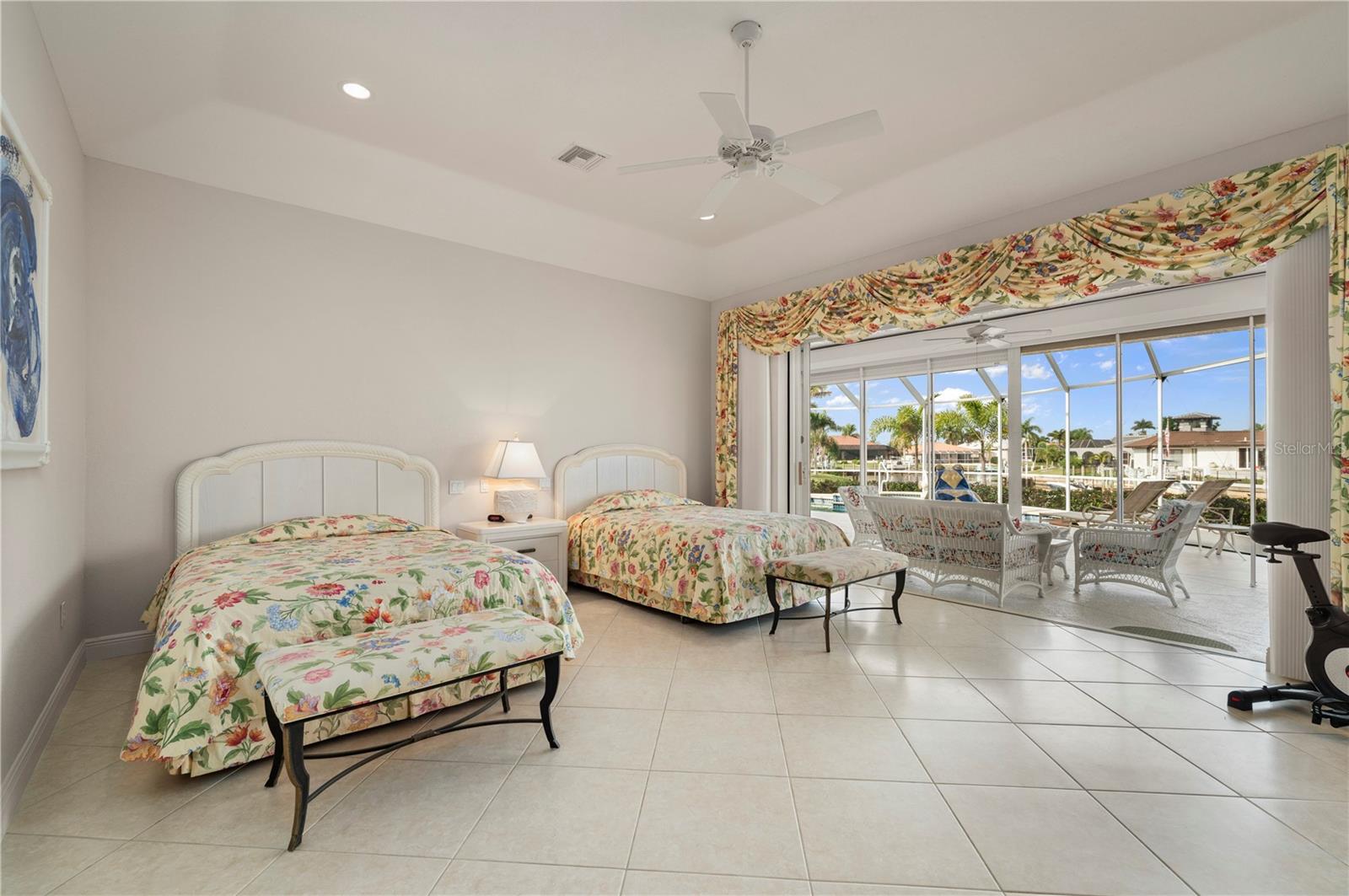 Image 24 of 74 For 1030 Conecta Drive