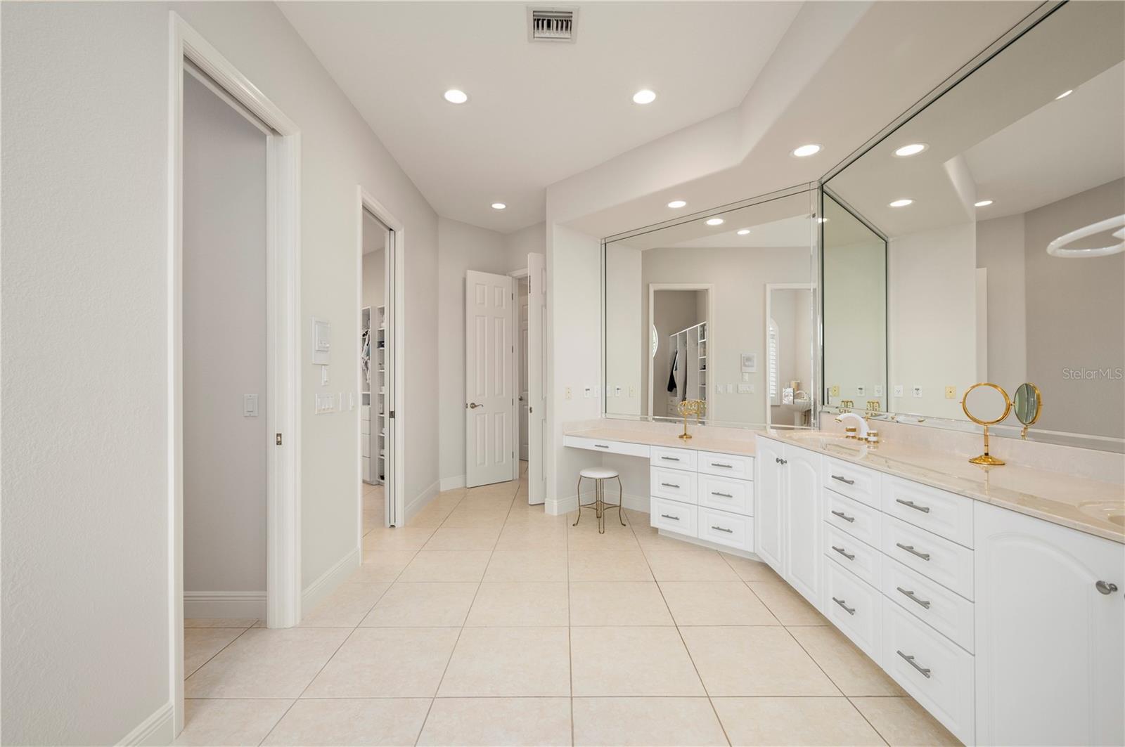 Image 30 of 74 For 1030 Conecta Drive