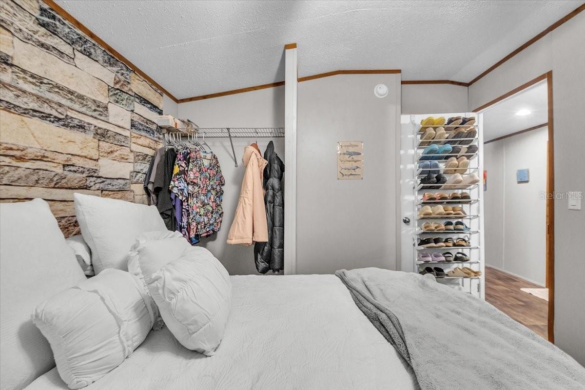 Image 18 of 34 For 45 Martin Luther King Jr Street 60