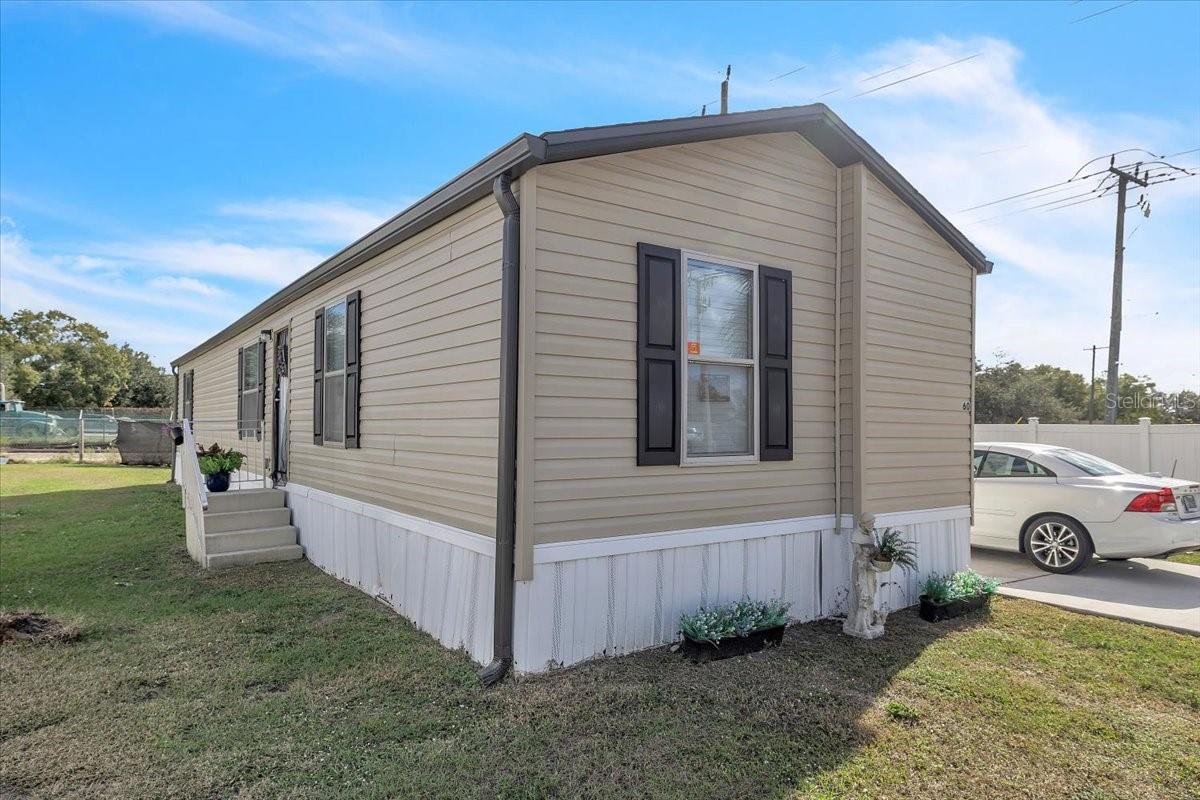 Image 22 of 34 For 45 Martin Luther King Jr Street 60