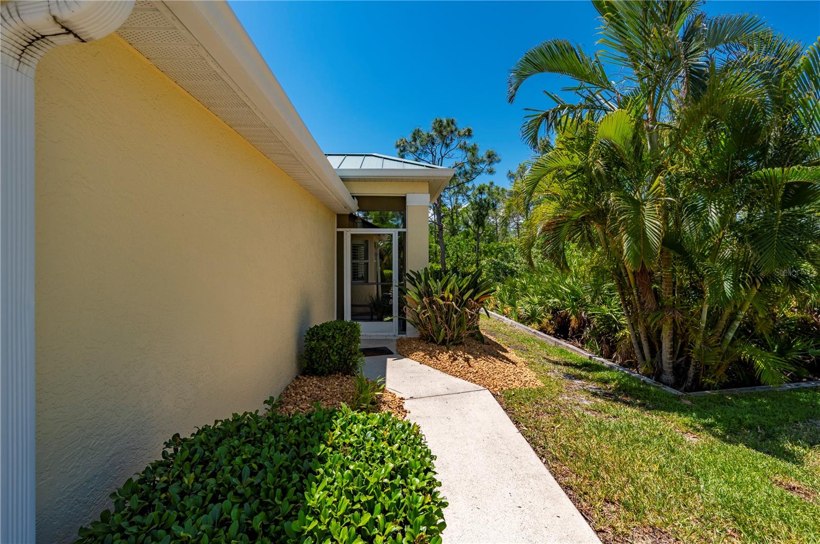 Image 4 of 52 For 310 Islamorada Boulevard