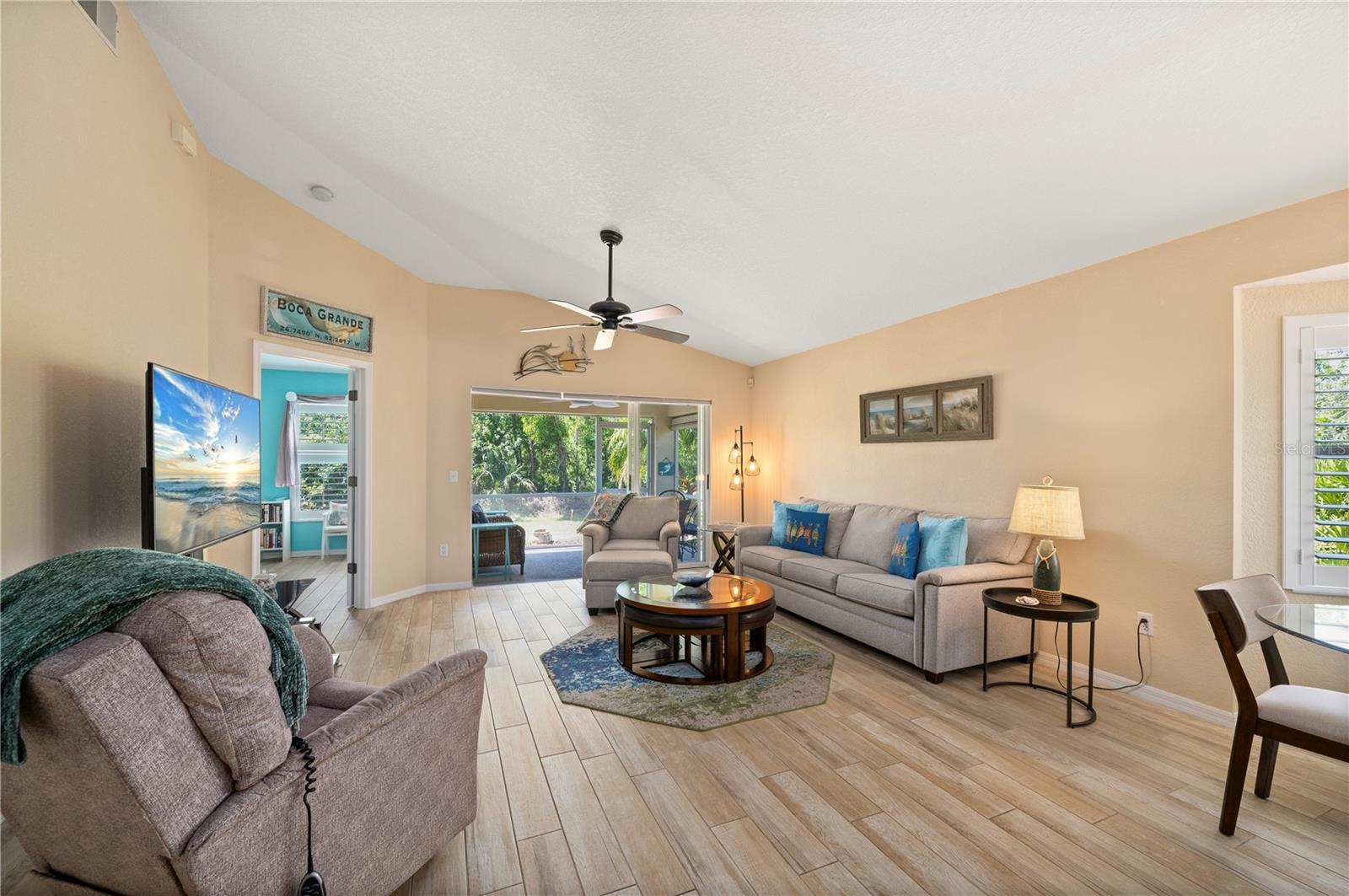 Image 9 of 52 For 310 Islamorada Boulevard
