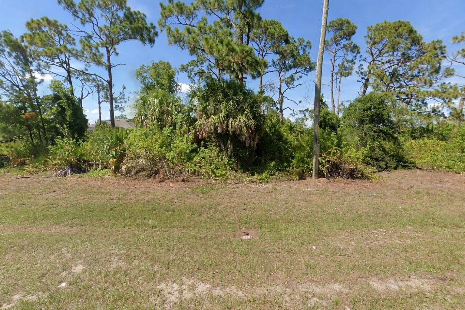 Image 3 of 3 For 13372 Keystone Boulevard