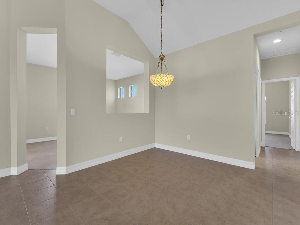 Image 10 of 44 For 14562 Dolce Vista Road 202