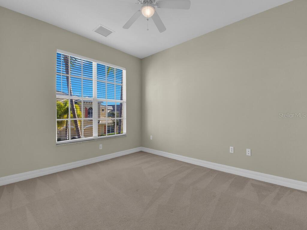 Image 31 of 44 For 14562 Dolce Vista Road 202