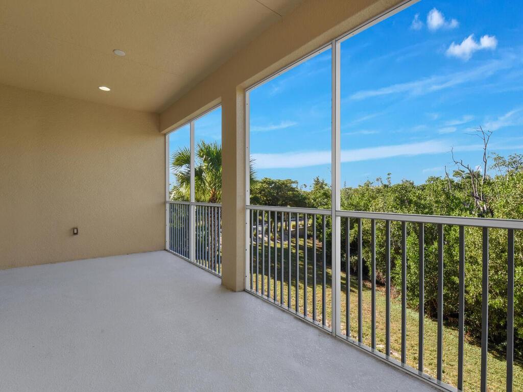 Image 38 of 44 For 14562 Dolce Vista Road 202