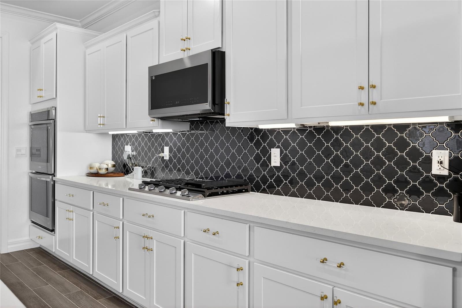 Image 11 of 46 For 25500 Calusa Drive