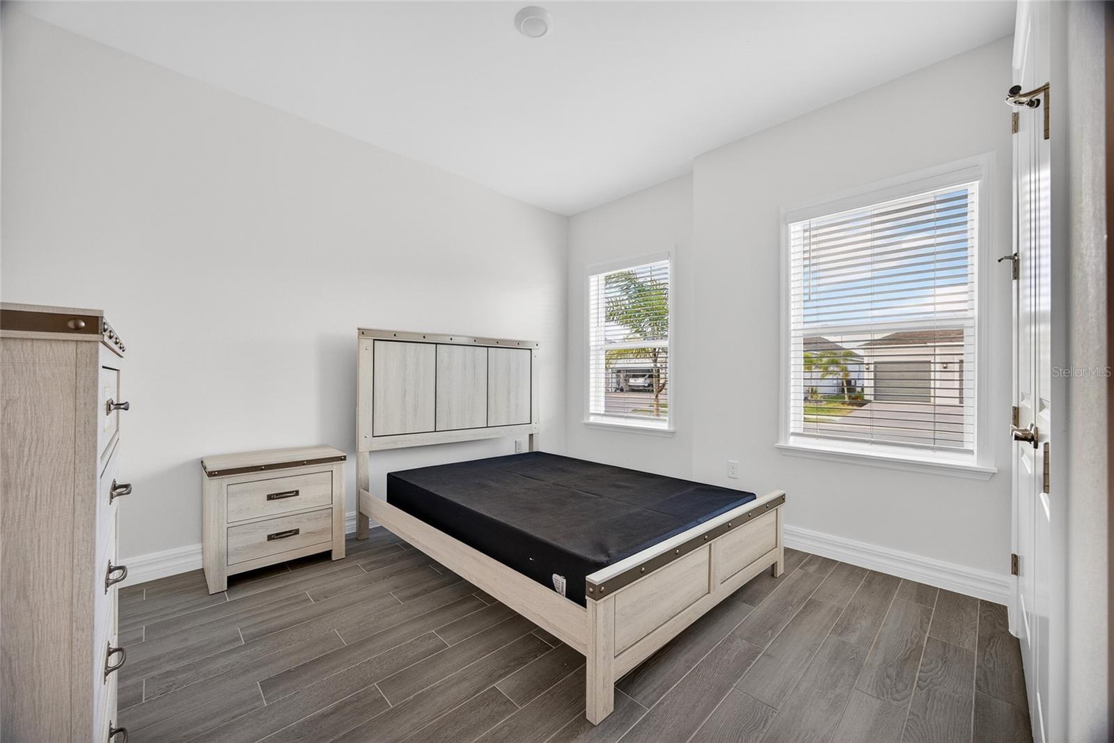 Image 27 of 46 For 25500 Calusa Drive