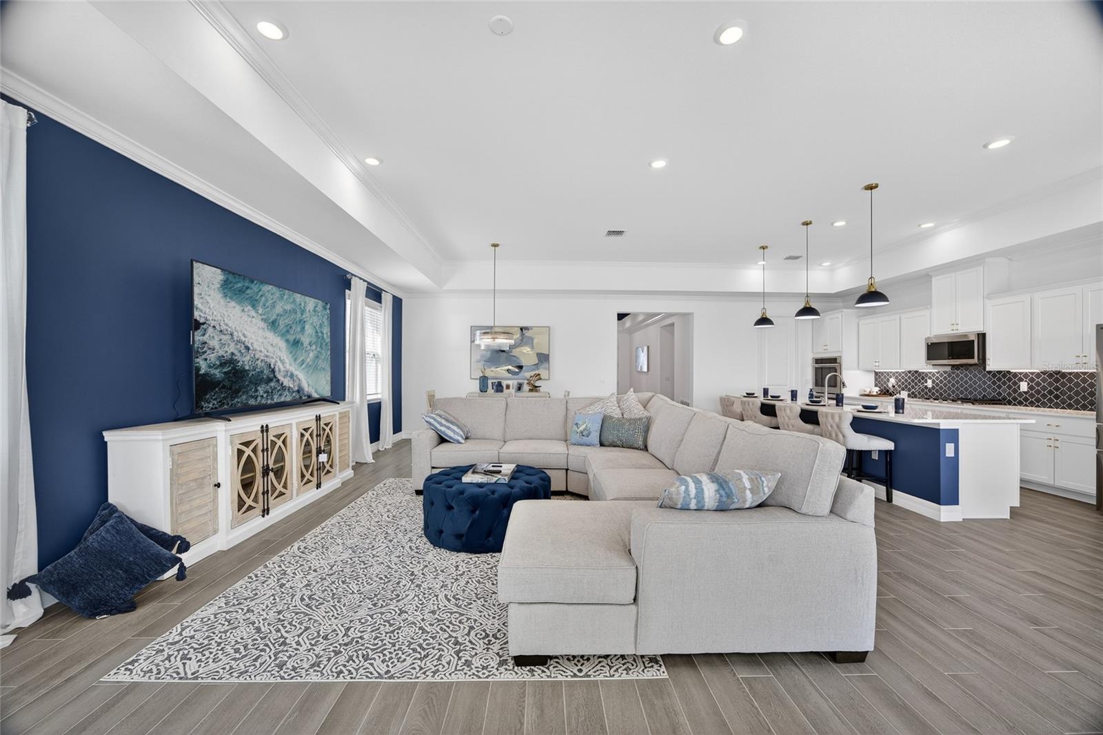 Image 5 of 46 For 25500 Calusa Drive