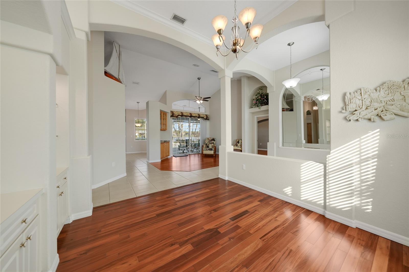 Image 13 of 62 For 13028 Kingsway Circle