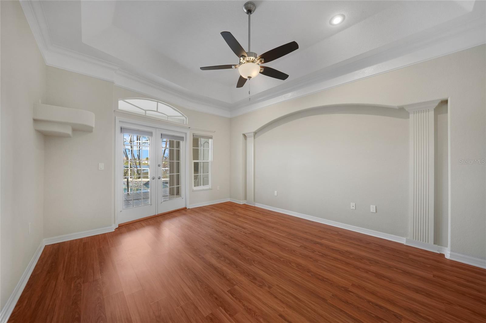 Image 21 of 62 For 13028 Kingsway Circle