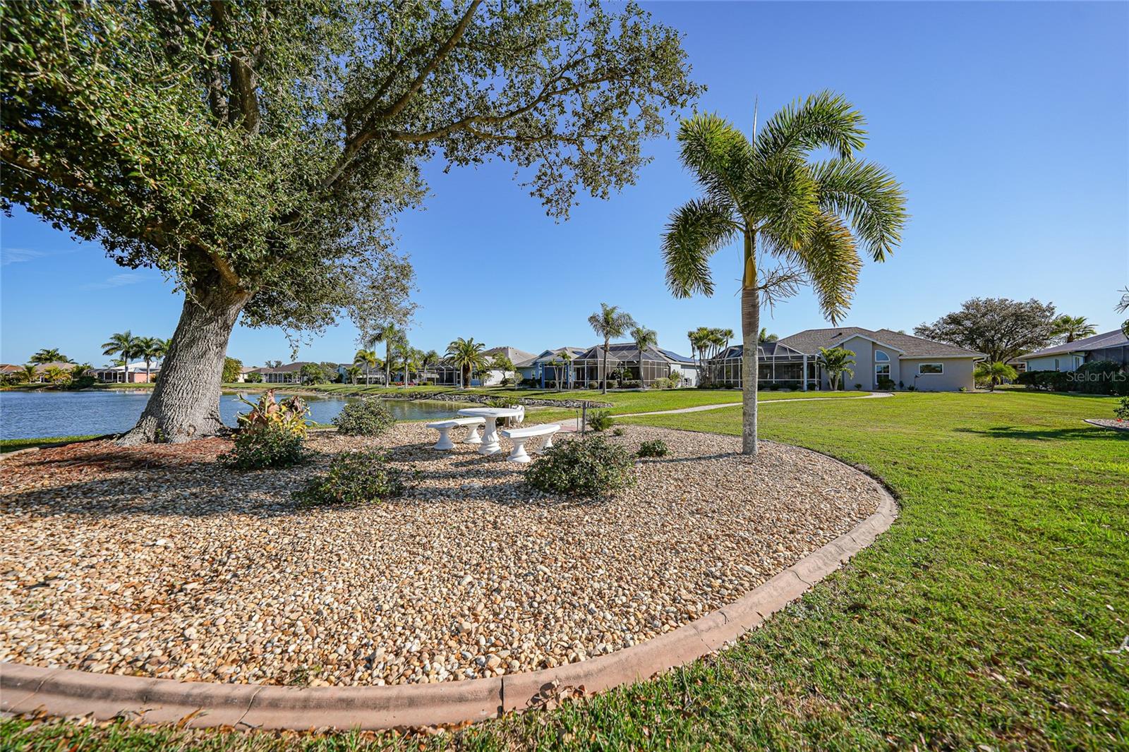 Image 42 of 62 For 13028 Kingsway Circle