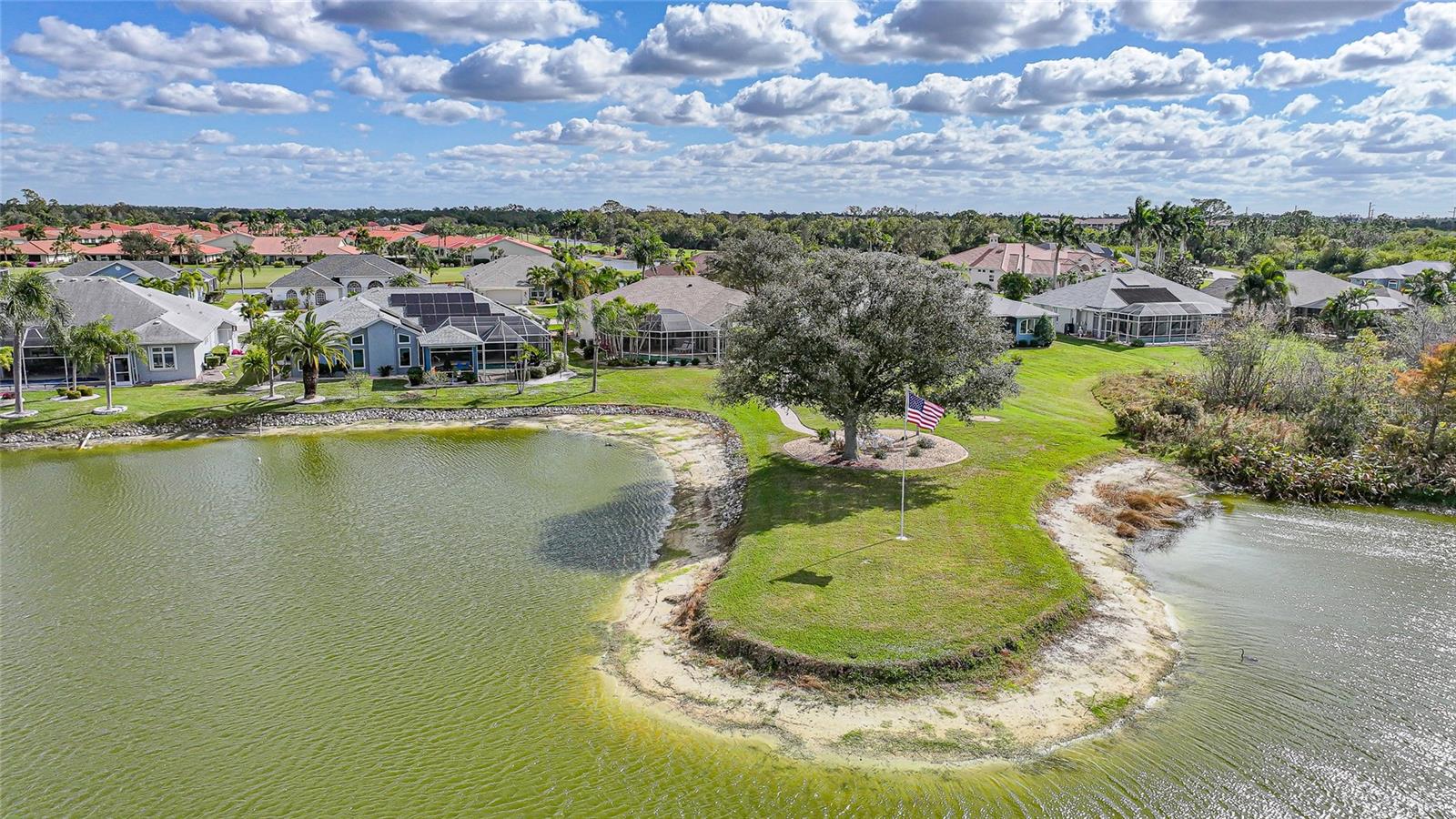 Image 55 of 62 For 13028 Kingsway Circle