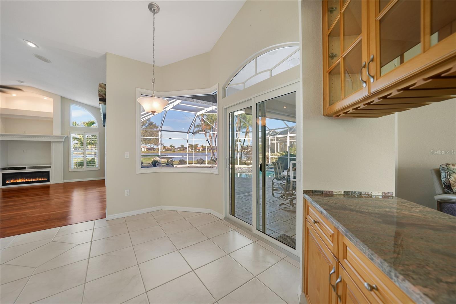 Image 8 of 62 For 13028 Kingsway Circle