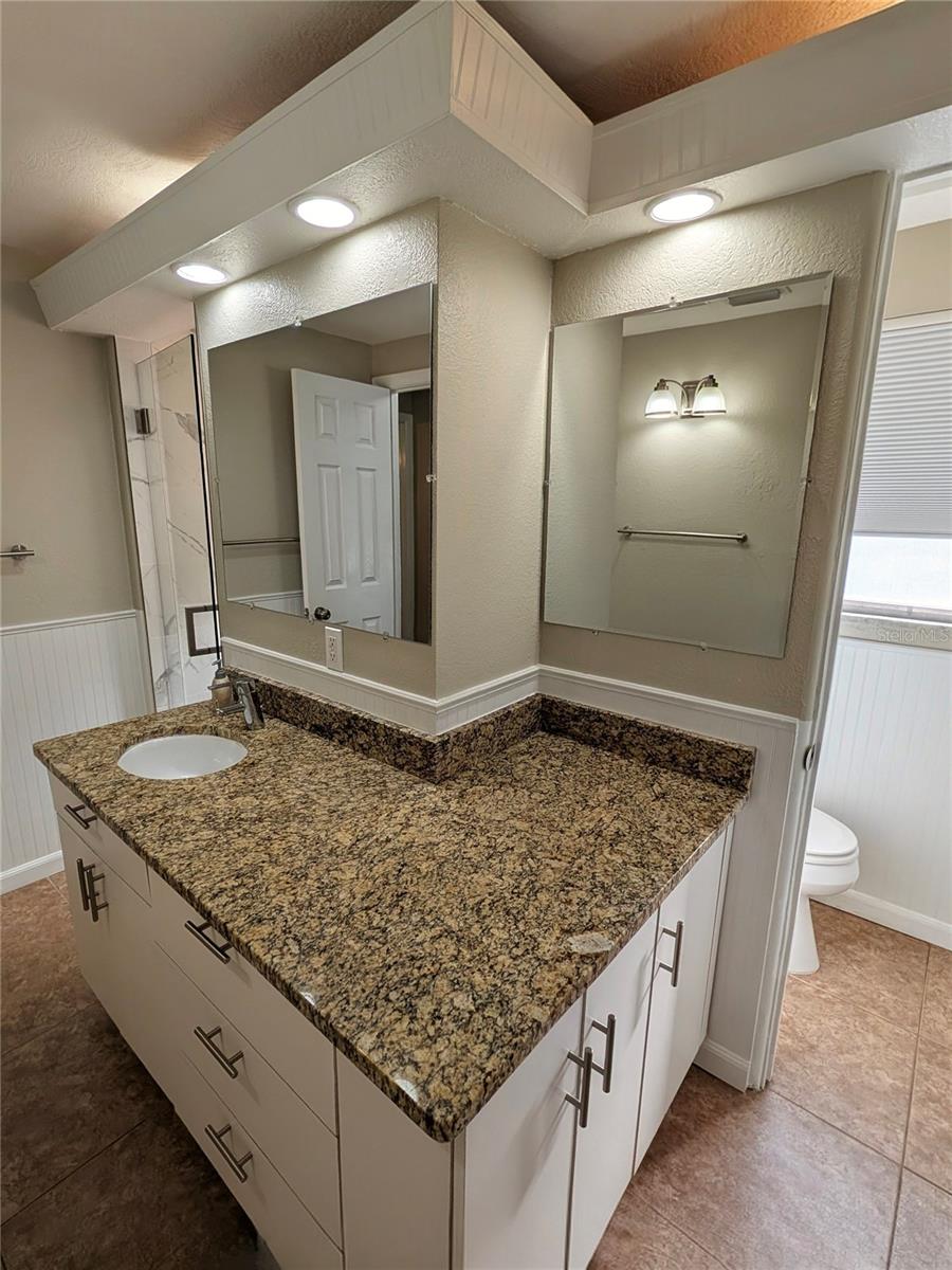 Image 25 of 32 For 3409 Harbor Boulevard