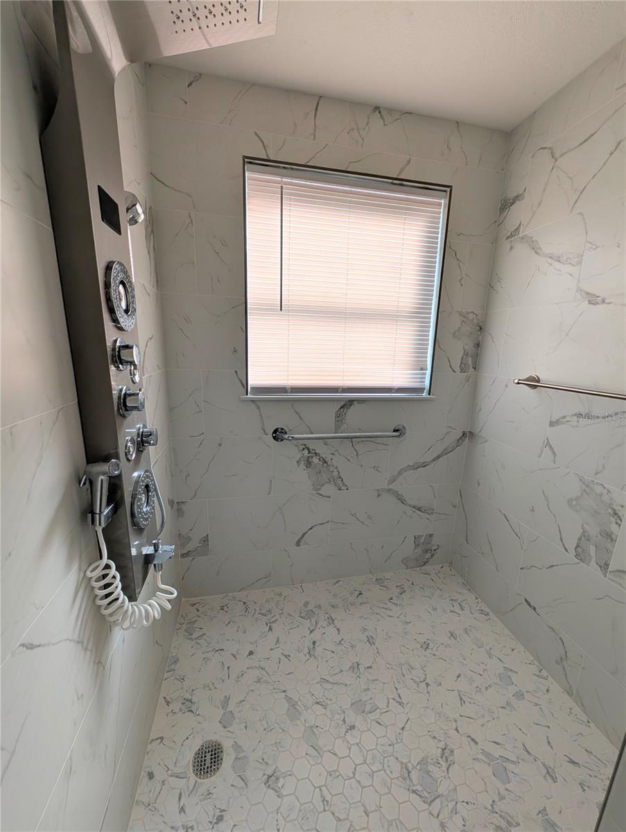 Image 31 of 32 For 3409 Harbor Boulevard