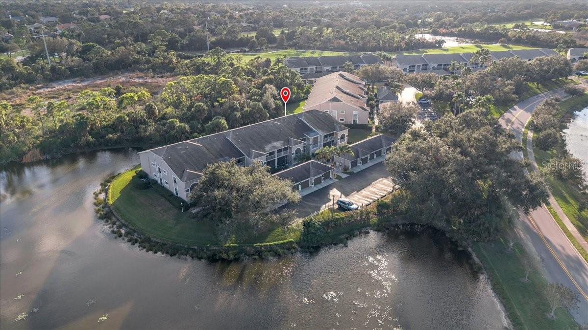 Image 37 of 42 For 9601 Castle Point Drive 825