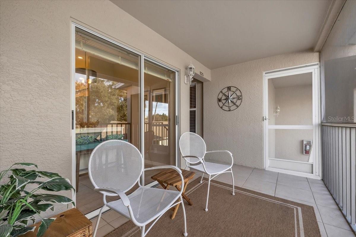 Image 4 of 42 For 9601 Castle Point Drive 825