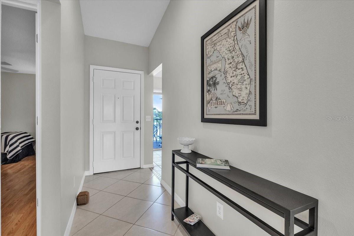 Image 6 of 42 For 9601 Castle Point Drive 825