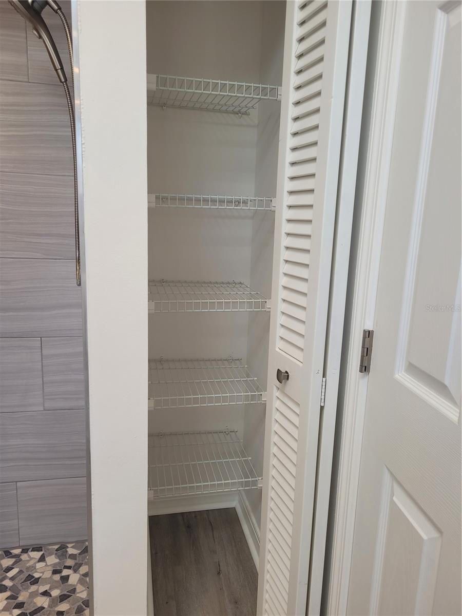 Image 14 of 34 For 1700 Blue Lake Circle