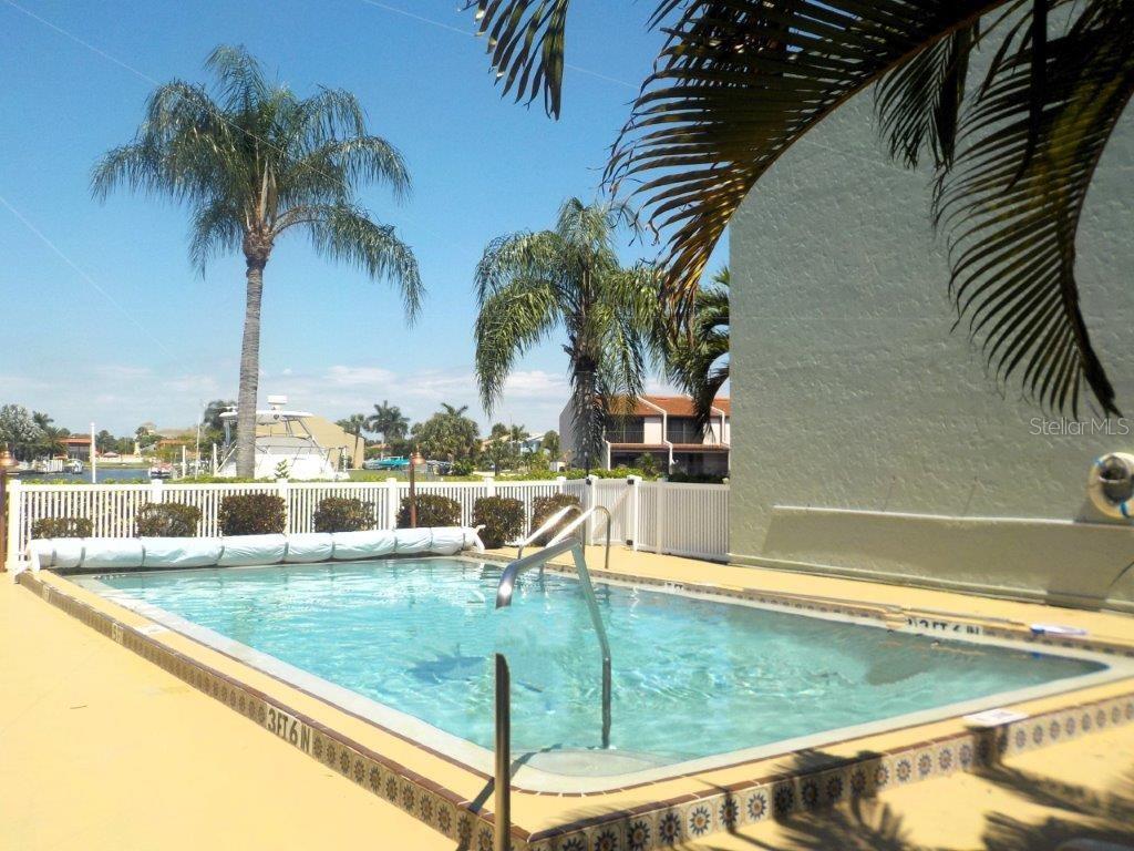 Image 3 of 25 For 1400 Mineo Drive 10b