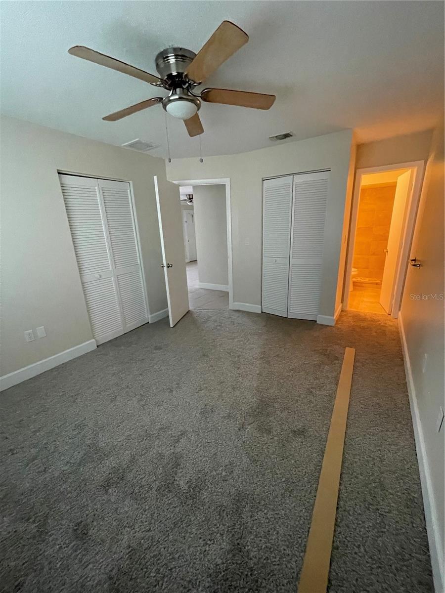 Image 9 of 13 For 21150 Gertrude Avenue O4