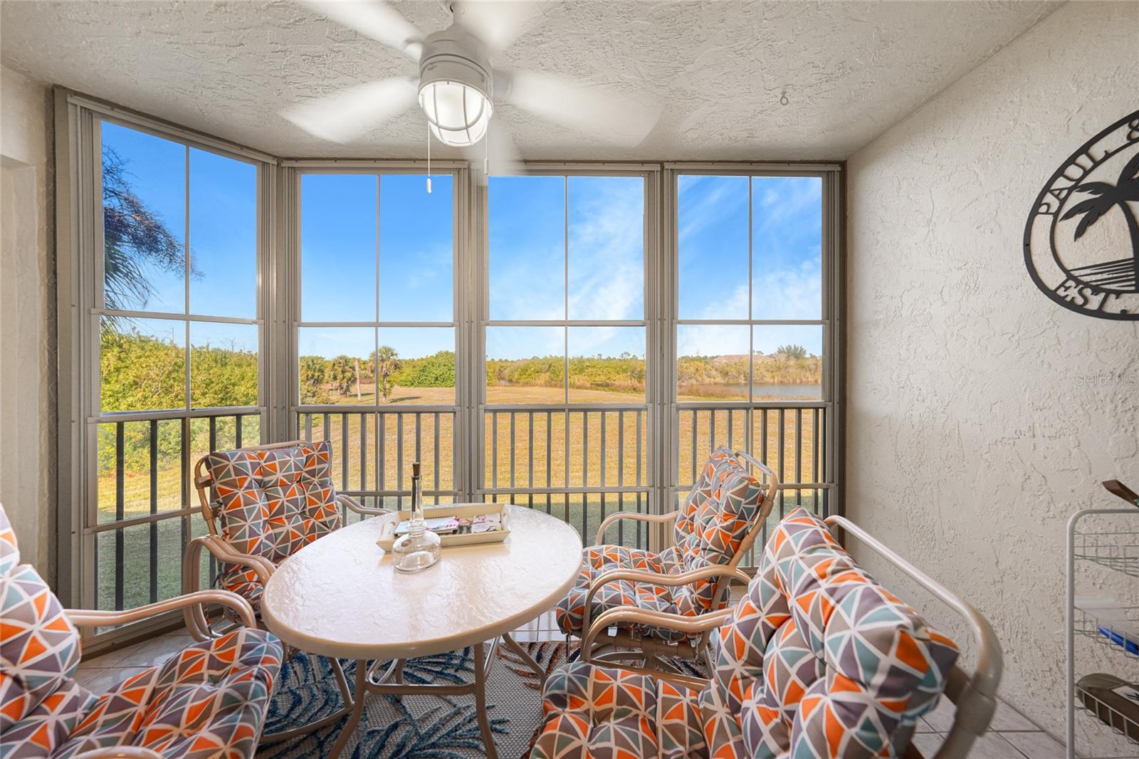 Image 13 of 30 For 175 Kings Highway B2