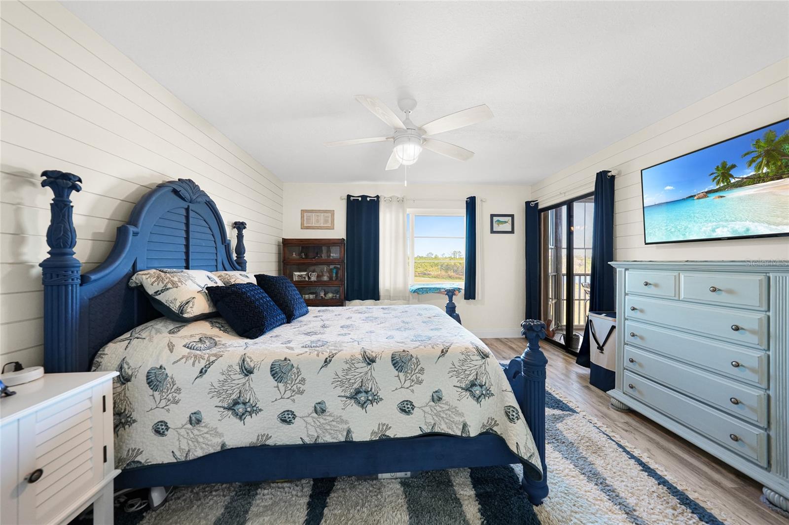 Image 15 of 30 For 175 Kings Highway B2