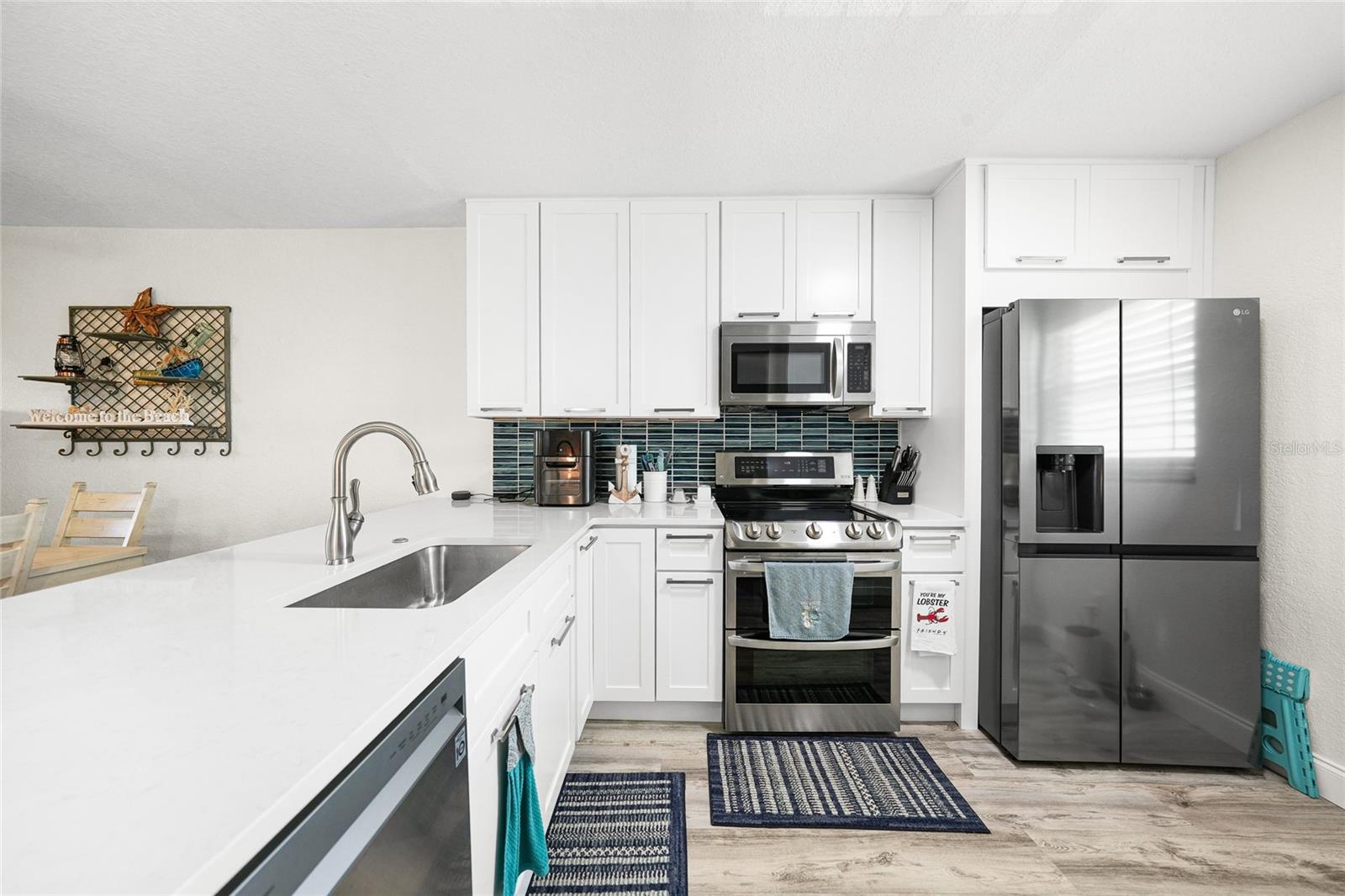 Image 5 of 30 For 175 Kings Highway B2